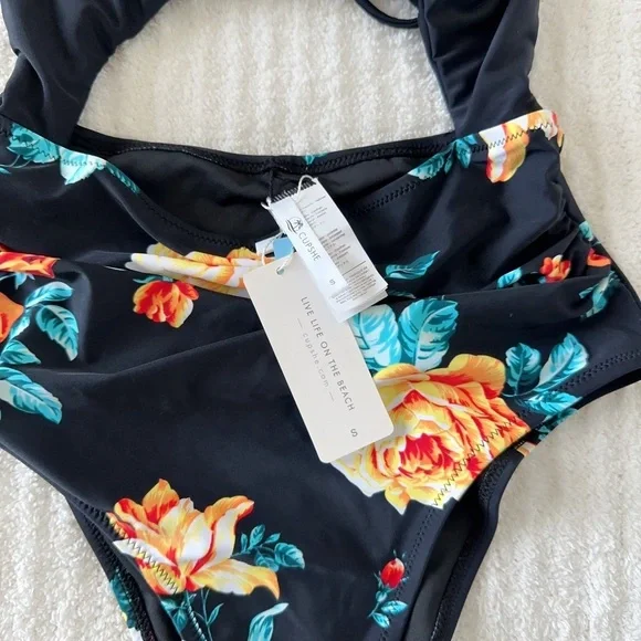 Cupshe Black Floral One-Piece Swimsuit - Picture 3 of 13